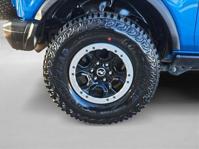 Certified 2023 Ford Bronco Badlands w/ Sasquatch Package AWD/4WD image 19