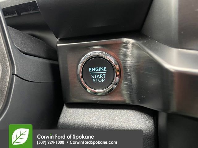 Certified 2024 Ford F250 Lariat w/ Chrome Package image 30