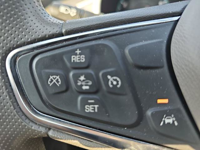 Used 2025 Chevrolet Malibu LT FWD image 17