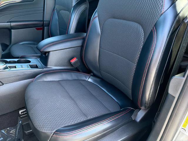 Certified 2023 Ford Escape ST-Line Select w/ Tech Pack #2 AWD/4WD image 16