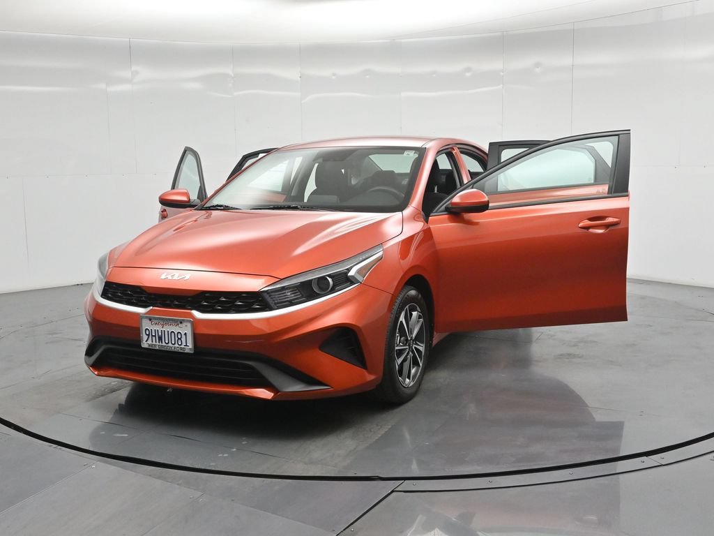 Used 2023 Kia Forte LXS FWD image 27