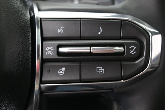 Used 2024 GMC Acadia Elevation FWD image 17