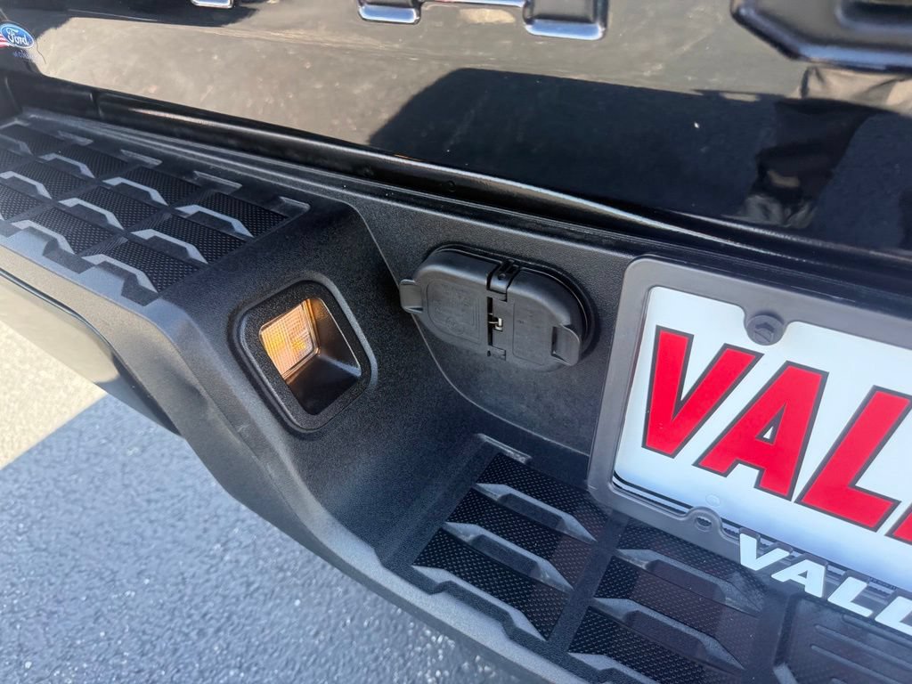 Used 2021 Toyota Tacoma TRD Sport AWD/4WD image 49