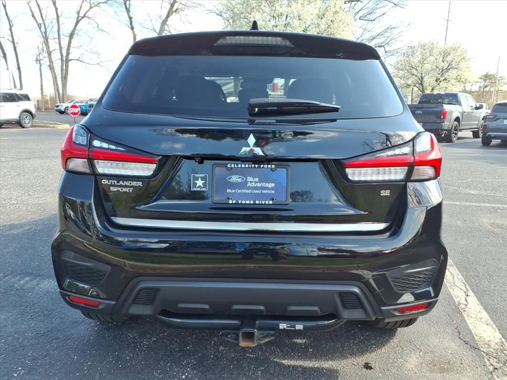 Used 2022 Mitsubishi Outlander Sport SE FWD image 3