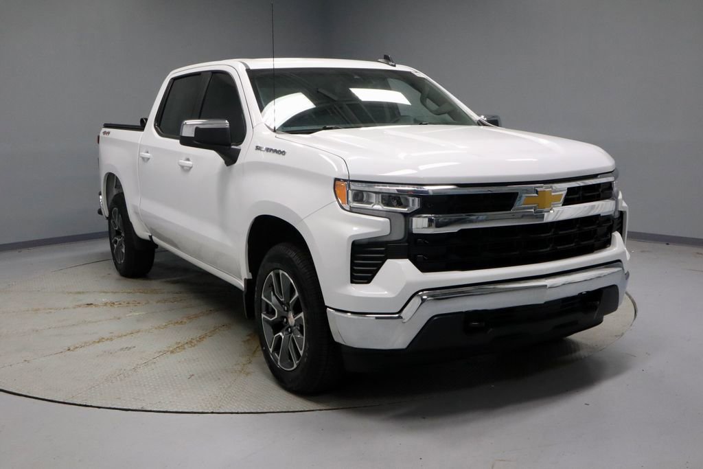 Used 2024 Chevrolet Silverado 1500 LT image 7