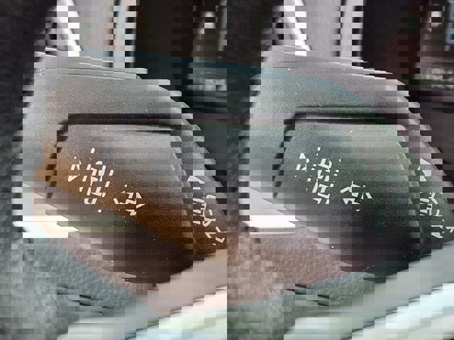 Certified 2024 Ford Edge SEL w/ Convenience Package image 18