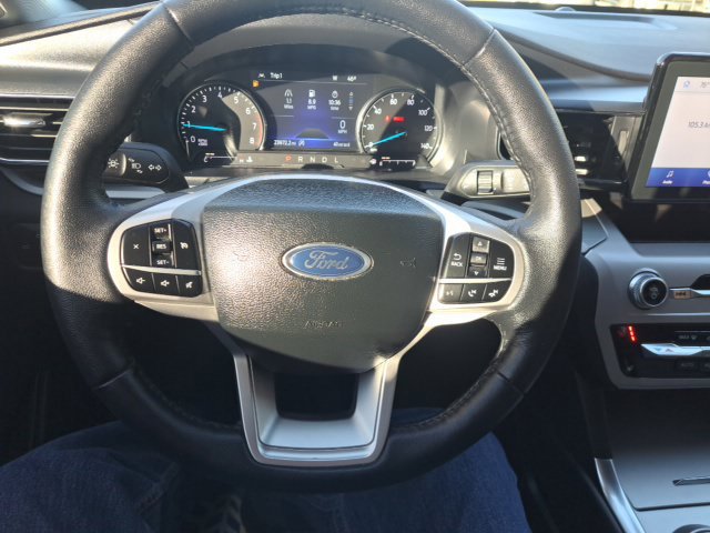 Certified 2024 Ford Explorer XLT w/ Equipment Group 202A AWD/4WD image 16