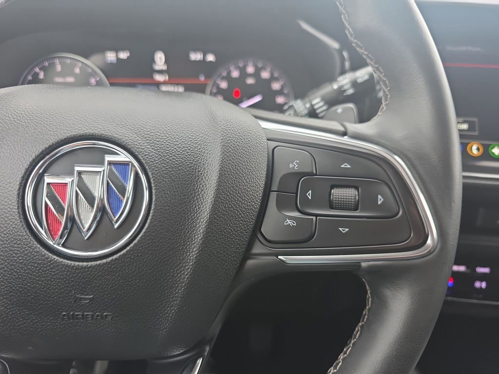 Used 2023 Buick Envision Essence AWD/4WD image 25