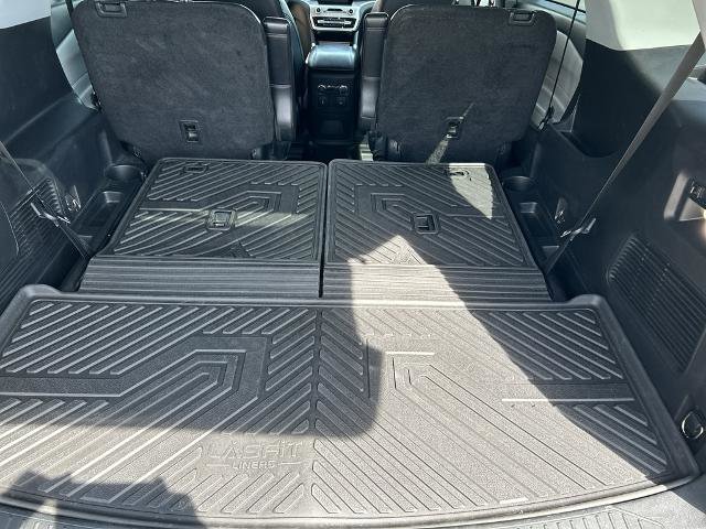 Certified 2022 Ford Explorer XLT w/ Equipment Group 202A AWD/4WD image 19