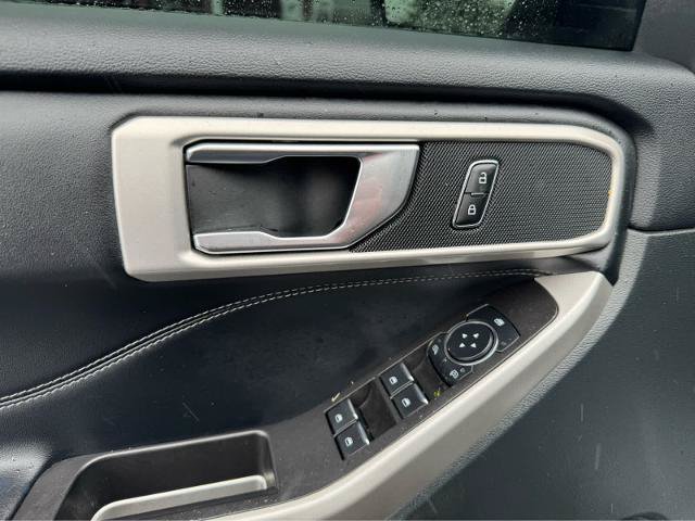 Certified 2024 Ford Explorer XLT AWD/4WD image 15