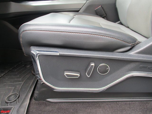 Certified 2022 Ford F150 Lightning Lariat AWD/4WD image 27