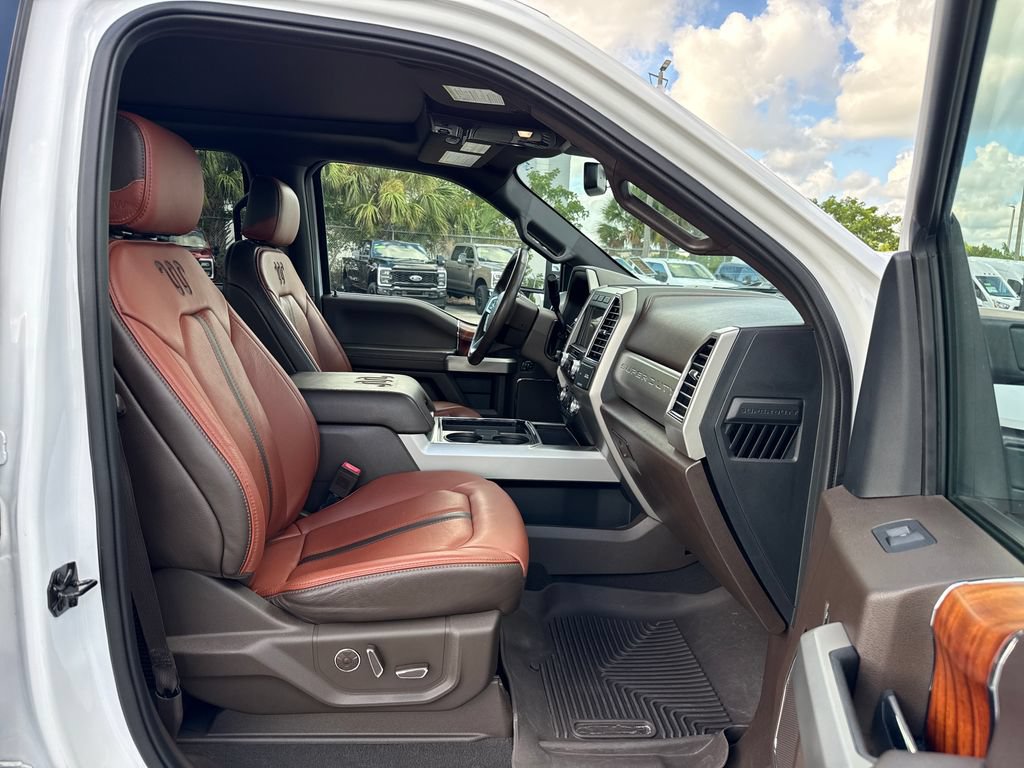 Certified 2021 Ford F250 King Ranch w/ King Ranch Ultimate Package AWD/4WD image 31