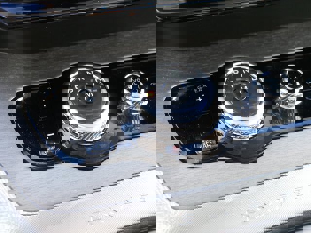 Certified 2025 Ford Expedition Platinum image 28