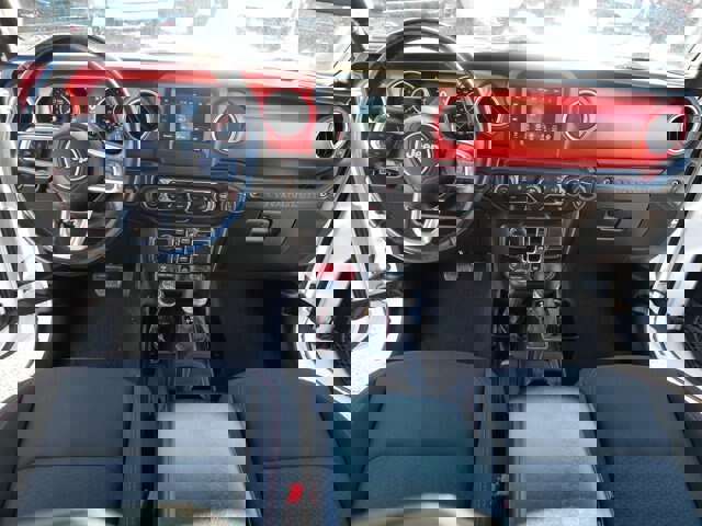 Used 2021 Jeep Wrangler Unlimited Rubicon w/ Cold Weather Group image 20