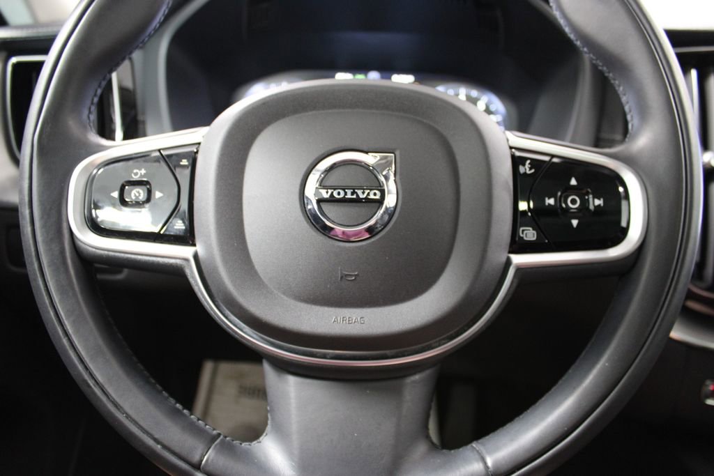 Used 2019 Volvo XC60 T5 Inscription w/ Protection Package Premier FWD image 38