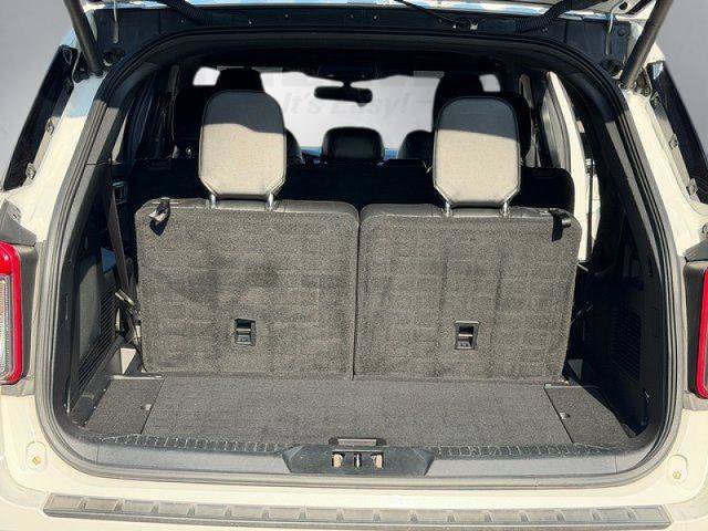 Certified 2022 Ford Explorer ST w/ ST Street Pack AWD/4WD image 31