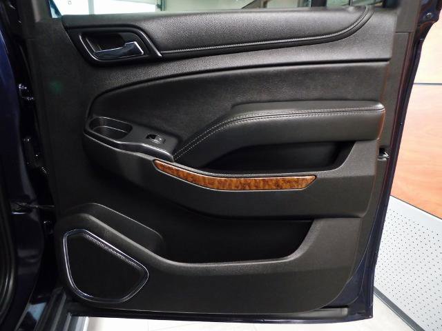 Used 2019 Chevrolet Suburban Premier image 37