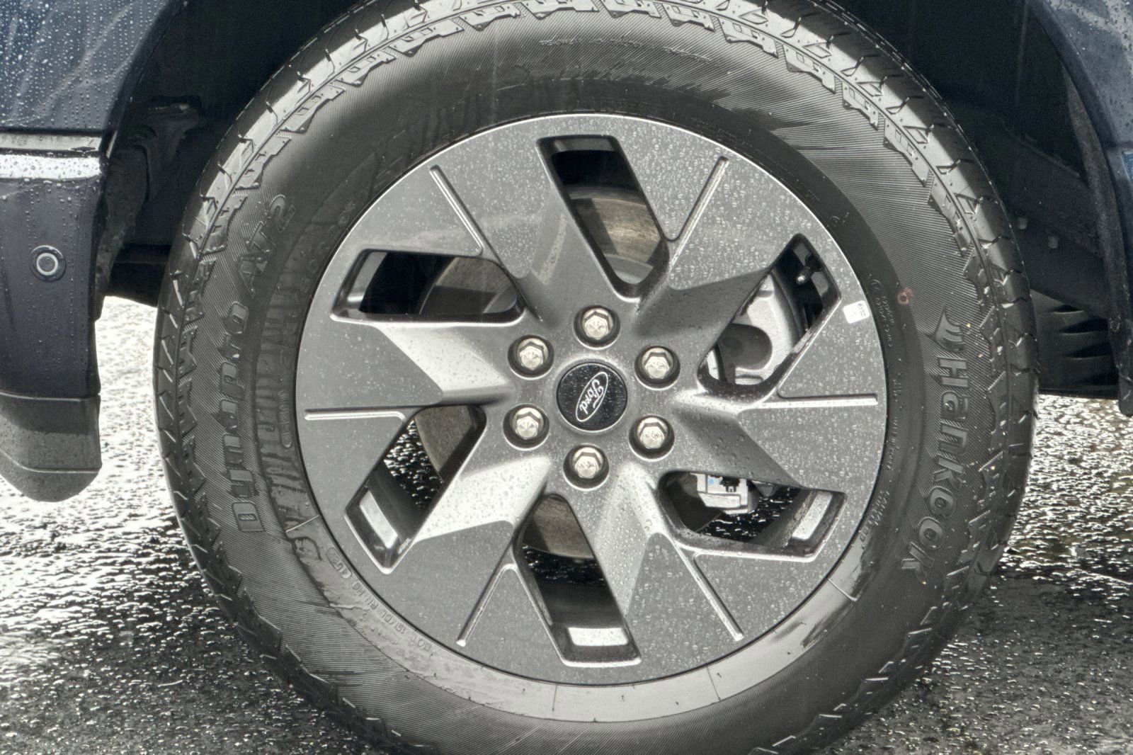 Certified 2023 Ford F150 Lightning Lariat w/ Equipment Group 511A High image 26