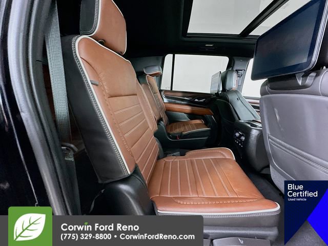 Used 2023 GMC Yukon XL Denali Ultimate image 30