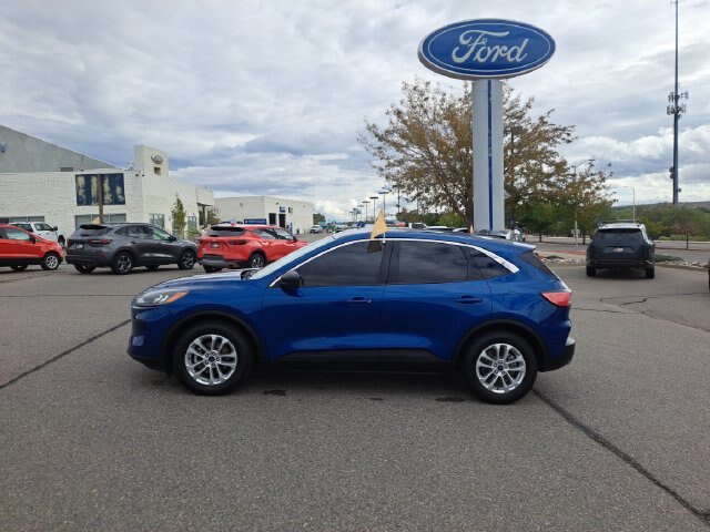Certified 2022 Ford Escape SE FWD image 3