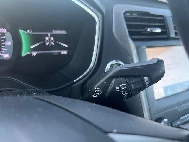 Certified 2020 Ford Fusion SE FWD image 18