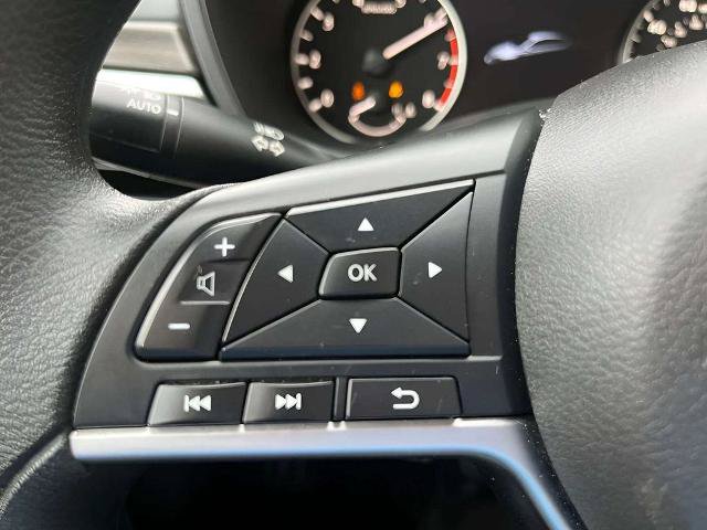 Used 2025 Nissan Altima 2.5 SV FWD image 20