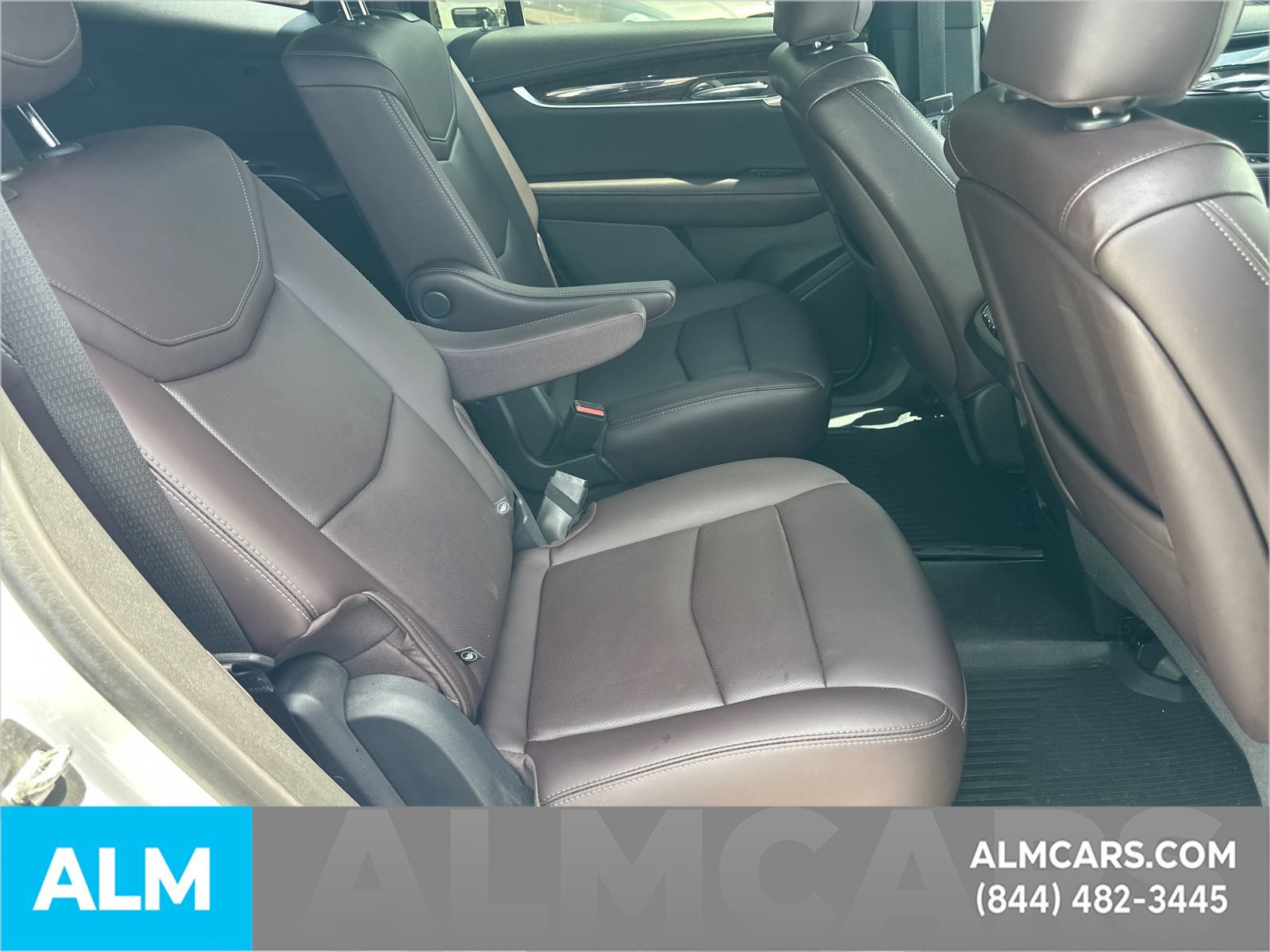 Used 2021 Cadillac XT6 Premium Luxury AWD/4WD image 17