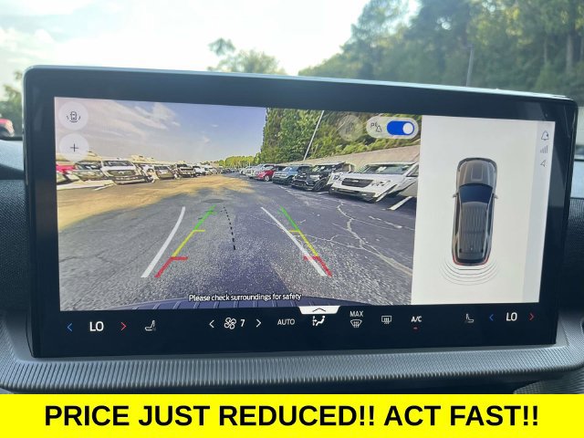Certified 2026 Ford Explorer Active AWD/4WD image 29