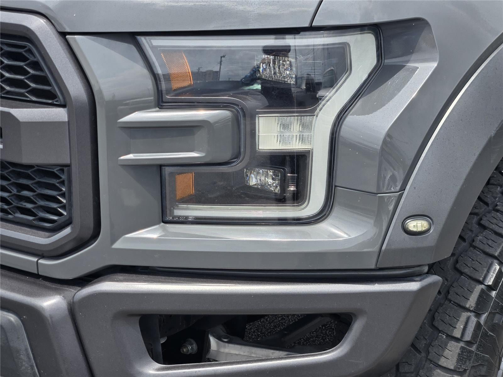 Certified 2020 Ford F150 Raptor w/ Equipment Group 802A Luxury AWD/4WD image 9