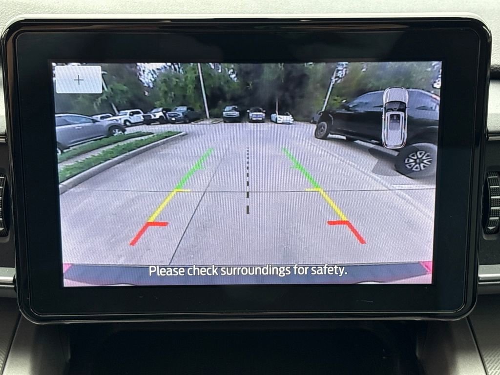 Certified 2022 Ford Explorer XLT w/ Equipment Group 202A image 27