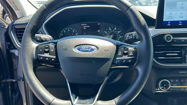 Certified 2022 Ford Escape SE w/ SE Sport Appearance Package AWD/4WD image 19