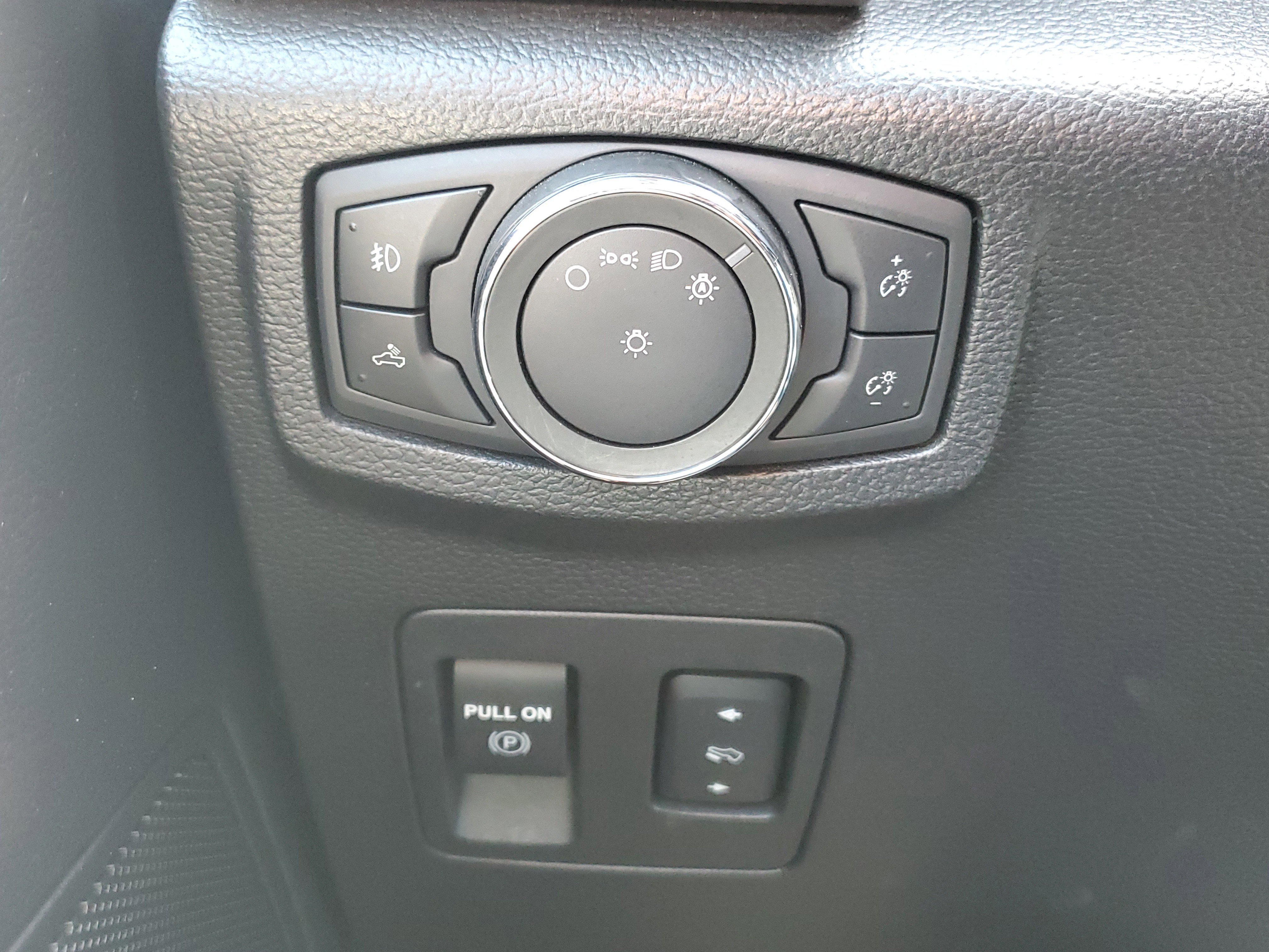 Certified 2020 Ford F150 XLT w/ Equipment Group 302A Luxury image 26