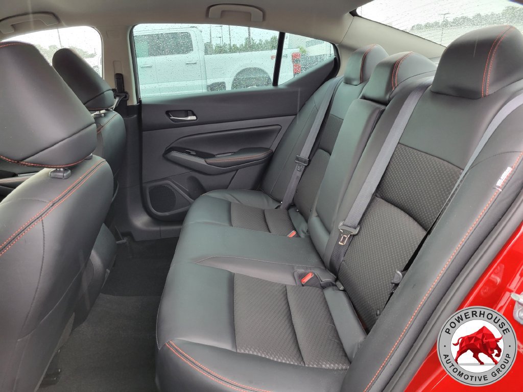 Used 2024 Nissan Altima 2.5 SR FWD image 15