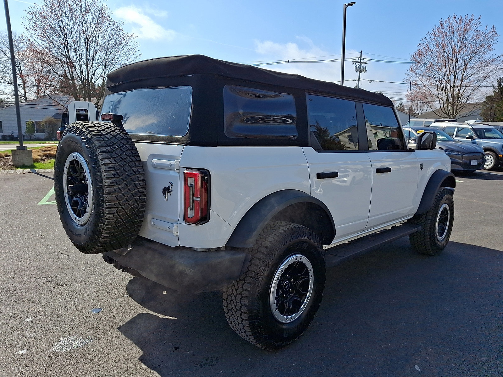 Certified 2021 Ford Bronco Big Bend w/ Sasquatch Package AWD/4WD image 5