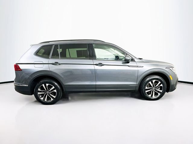 Used 2023 Volkswagen Tiguan S image 9