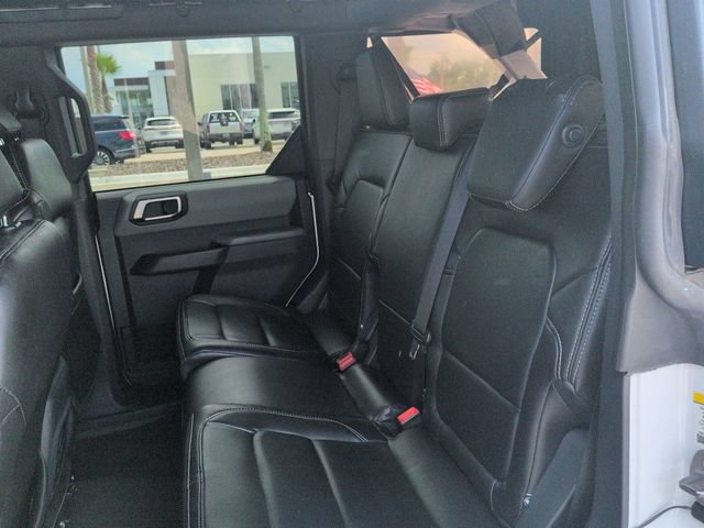Certified 2023 Ford Bronco Big Bend w/ Sasquatch Package AWD/4WD image 13