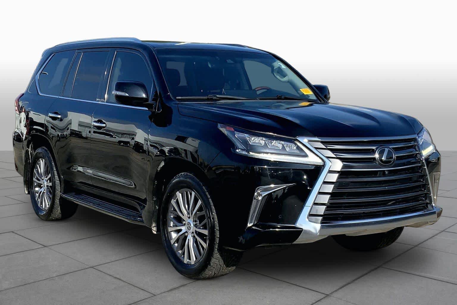 Used 2019 Lexus LX 570 4WD w/ Luxury Package image 3