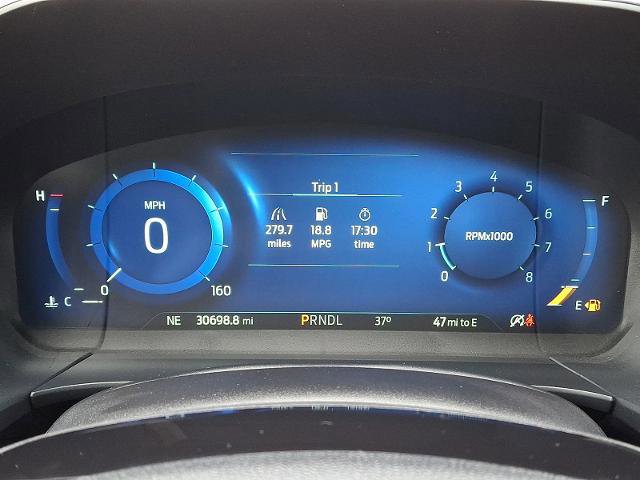 Certified 2022 Ford Escape Titanium w/ Titanium Elite Package image 21