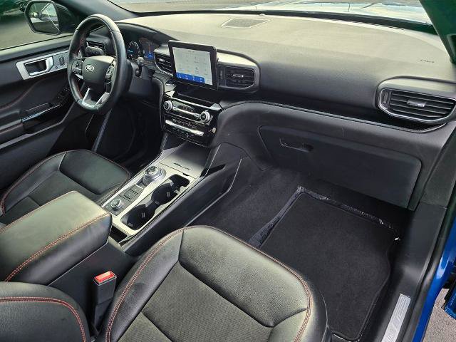Certified 2023 Ford Explorer ST-Line AWD/4WD image 18