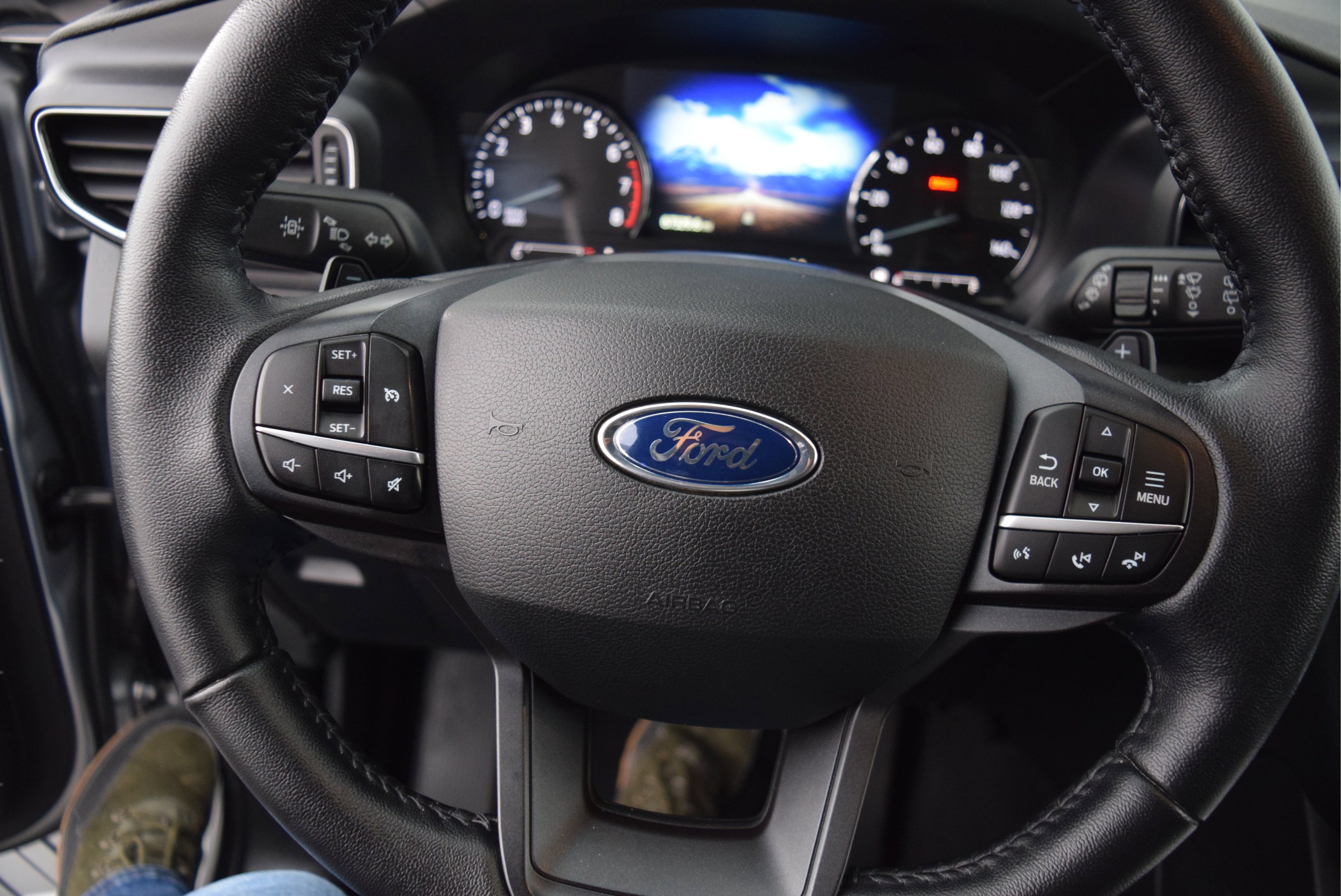 Certified 2020 Ford Explorer XLT w/ Equipment Group 202A image 12