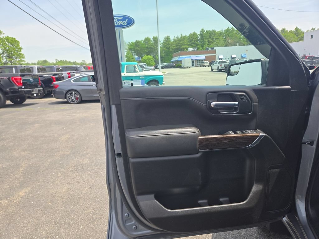 Used 2021 GMC Sierra 1500 Elevation w/ LPO, GMC Protection Package AWD/4WD image 5