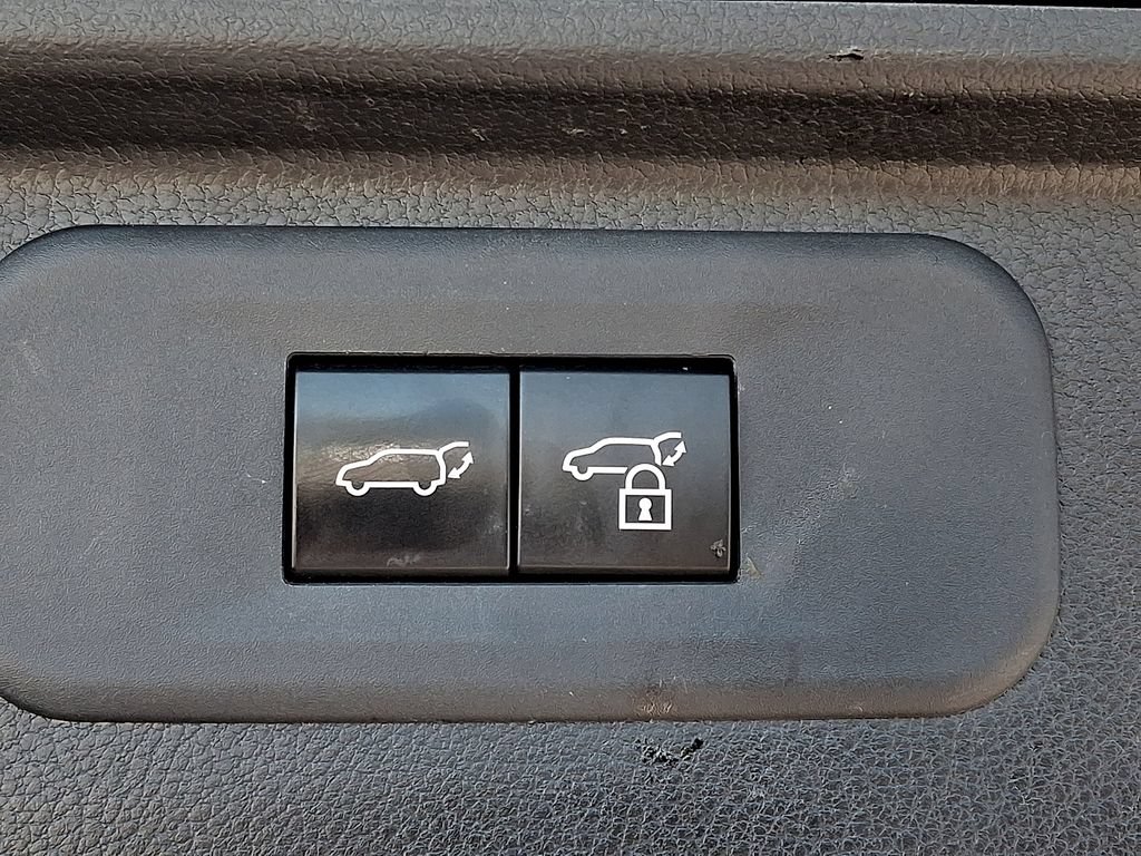 Used 2024 Toyota Grand Highlander AWD image 30