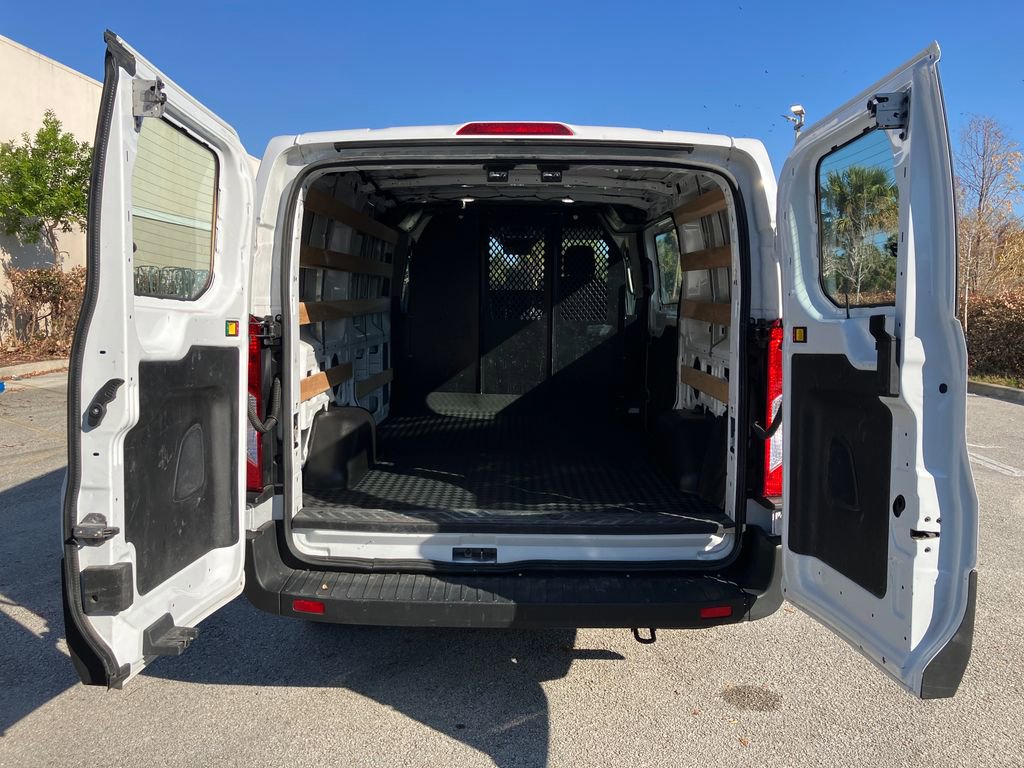 Certified 2024 Ford Transit 250 Low Roof w/ Exterior Upgrade Package image 28