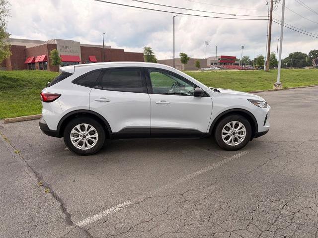 Certified 2025 Ford Escape Active w/ Cold Weather Package FWD image 8