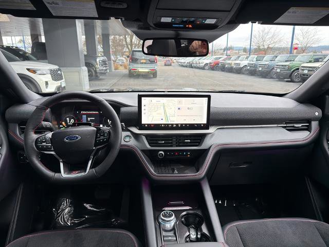 Certified 2025 Ford Explorer ST image 32