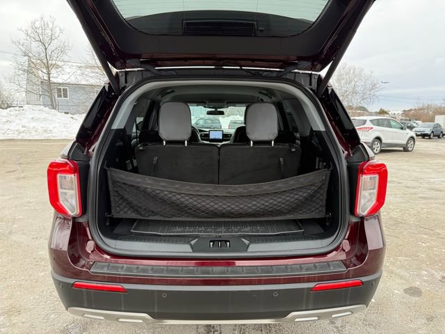 Certified 2022 Ford Explorer XLT w/ Equipment Group 202A image 11