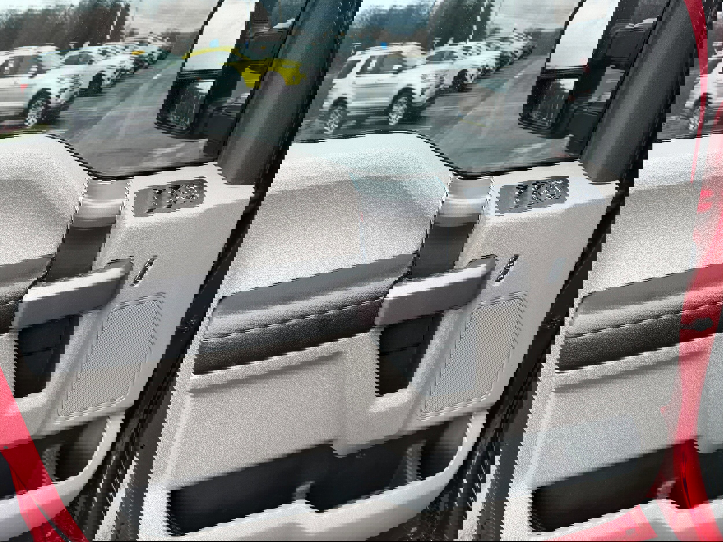 Certified 2019 Ford F150 XLT w/ Equipment Group 302A Luxury image 18