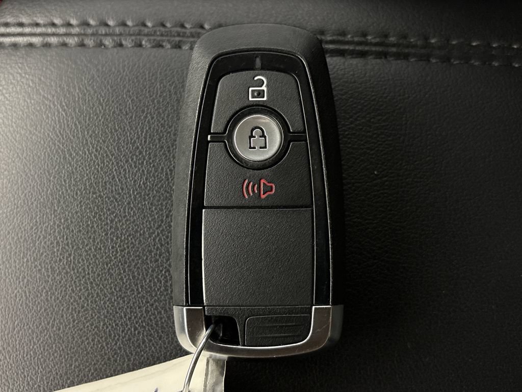 Certified 2024 Ford Edge SEL AWD/4WD image 32