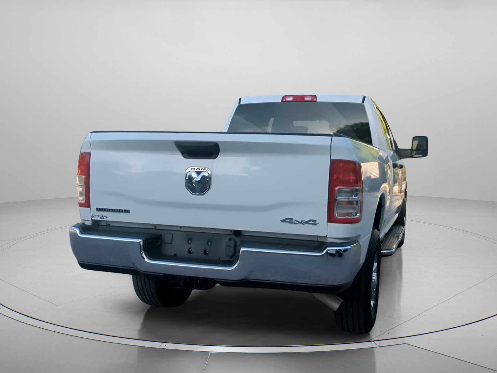 Used 2024 RAM 2500 Big Horn AWD/4WD image 25