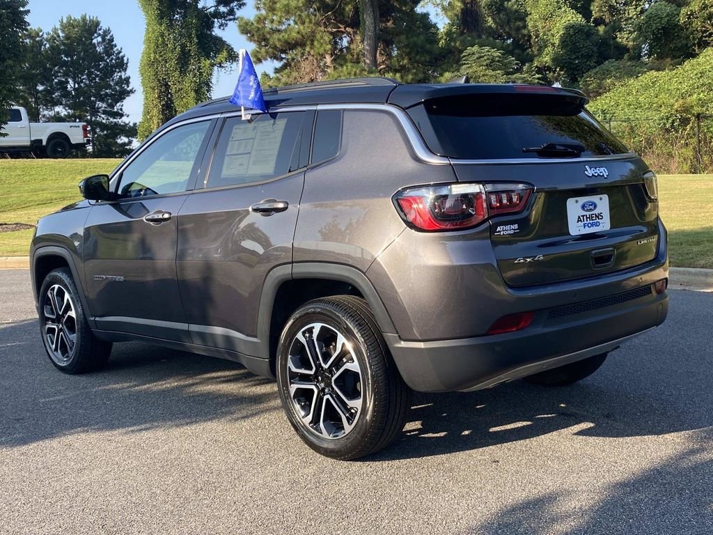 Used 2024 Jeep Compass Limited AWD/4WD image 9